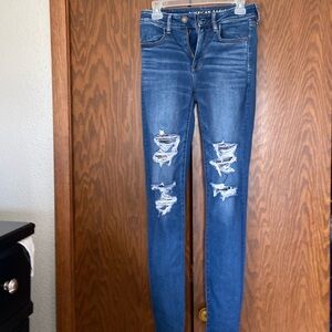American Eagle X-Long distressed jegging